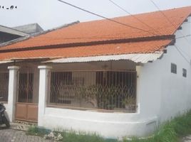 2 Kamar Rumah for sale in Taman, Sidoarjo, Taman