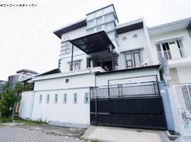 12 Habitación Casa en venta en Wiyung, East Jawa, Wiyung