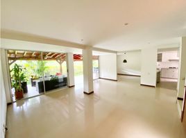 5 Habitación Villa en venta en Cali, Valle Del Cauca, Cali