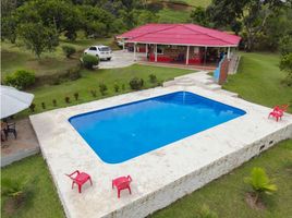 5 Bedroom Villa for sale in Yolombo, Antioquia, Yolombo