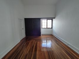 52 m² Office for rent in Parque de los Pies Descalzos, Medellín, Medellín