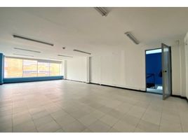 674 m² Office for rent in Colombia, Bogotá, Cundinamarca, Colombia