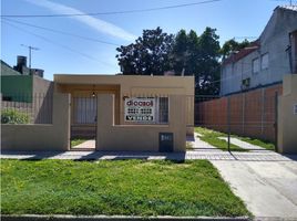 2 Habitación Villa en venta en Morón, Buenos Aires, Morón