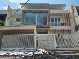 5 Bedroom Villa for sale in Kenjeran, Surabaya, Kenjeran