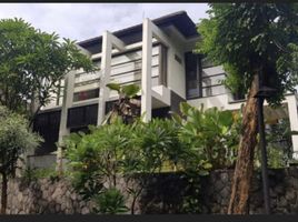 4 Bedroom House for sale in Dukuhpakis, Surabaya, Dukuhpakis