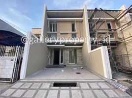 4 Bedroom House for sale in East Jawa, Sukolilo, Surabaya, East Jawa