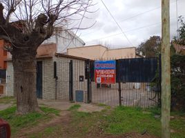 2 Bedroom House for sale in General Sarmiento, Buenos Aires, General Sarmiento