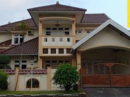 6 Bedroom House for sale in Waru, Sidoarjo, Waru