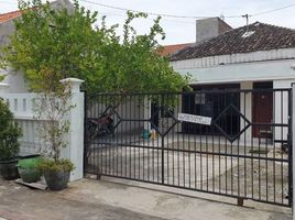 10 Habitación Casa en venta en Wiyung, East Jawa, Wiyung