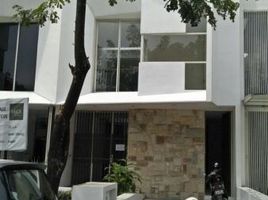 4 Habitación Casa en venta en Wiyung, East Jawa, Wiyung