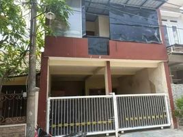 4 Kamar Vila for sale in Karangpilang, East Jawa, Karangpilang