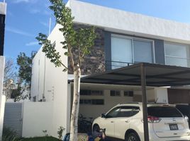 在Yaxkukul, Yucatan出售的3 卧室 别墅, Yaxkukul