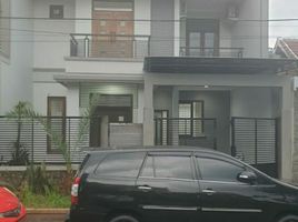 4 Bedroom House for sale in East Jawa, Sukolilo, Surabaya, East Jawa