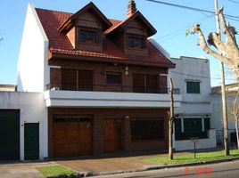 3 Bedroom House for sale in Lanus, Buenos Aires, Lanus