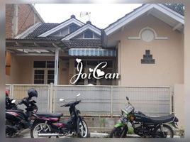 3 Kamar Vila for sale in Husein Sastranegara International Airport, Andir, Cimahi Tengah