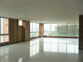 127 m² Office for rent in Colombia, Medellín, Antioquia, Colombia