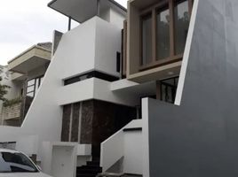 6 Schlafzimmer Haus zu verkaufen in Mulyorejo, East Jawa, Mulyorejo