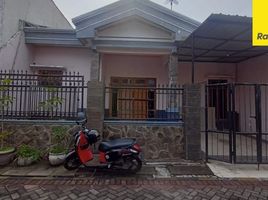 6 Bedroom Villa for sale in Kenjeran, Surabaya, Kenjeran