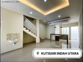 4 Habitación Casa en venta en Tenggilis Mejoyo, East Jawa, Tenggilis Mejoyo