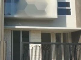 4 Habitación Villa en venta en Gubeng, East Jawa, Gubeng