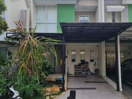 4 Bedroom House for sale in Curug, Tangerang, Curug