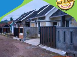 2 Kamar Vila for sale in Husein Sastranegara International Airport, Andir, Sumurbandung