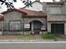 2 Bedroom House for sale in Quilmes, Buenos Aires, Quilmes