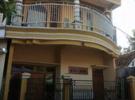 4 Bedroom House for sale in East Jawa, Tenggilis Mejoyo, Surabaya, East Jawa