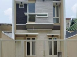 3 Habitación Villa en venta en Rungkut, East Jawa, Rungkut