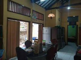 6 Bedroom House for sale in Dukuhpakis, Surabaya, Dukuhpakis