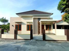 3 Bedroom Villa for sale in Banguntapan, Bantul, Banguntapan