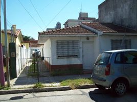 2 Bedroom House for sale in Quilmes, Buenos Aires, Quilmes