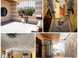 6 Bedroom Villa for sale in Kenjeran, Surabaya, Kenjeran