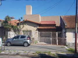 3 Bedroom House for sale in Lanus, Buenos Aires, Lanus