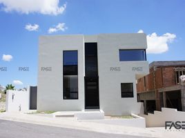 Maison 4 chambre à vendre à Chihuahua, Chihuahua, Chihuahua, Chihuahua