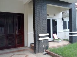 5 Bedroom House for sale in Waru, Sidoarjo, Waru