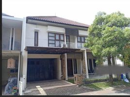 8 Bedroom House for sale in Siloam Hospitals Surabaya, Gubeng, Gubeng