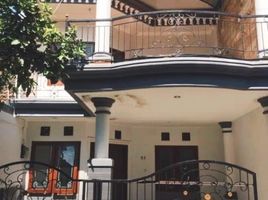 4 Kamar Rumah for sale in Karangpilang, East Jawa, Karangpilang