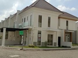 4 Schlafzimmer Haus zu verkaufen in Benowo, East Jawa, Benowo