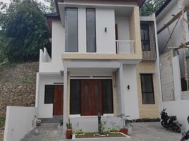 3 Kamar Rumah for sale in Cibeunying Kaler, Bandung, Cibeunying Kaler