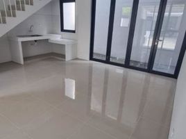2 Habitación Casa en venta en Wiyung, East Jawa, Wiyung