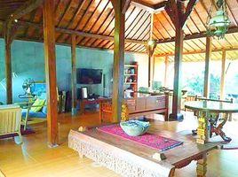 5 Bedroom Villa for sale in Mlati, Sleman, Mlati