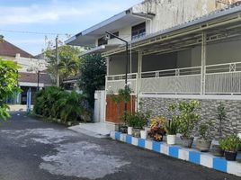 4 Kamar Rumah for sale in Wonocolo, Surabaya, Wonocolo