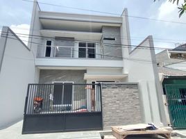 5 Bedroom Villa for sale in Mulyorejo, Surabaya, Mulyorejo