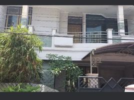 5 Kamar Rumah for sale in Wonocolo, Surabaya, Wonocolo