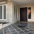 3 Schlafzimmer Villa zu verkaufen in Dukuhpakis, East Jawa, Dukuhpakis