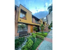 5 Habitación Villa en venta en Centro Comercial Unicentro Medellin, Medellín, Medellín