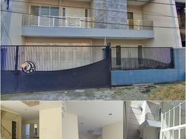 5 Habitación Casa en venta en Tambaksari, East Jawa, Tambaksari