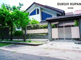 6 Bedroom House for sale in Dukuhpakis, Surabaya, Dukuhpakis