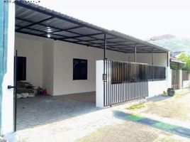 4 Bedroom House for sale in Kenjeran, Surabaya, Kenjeran